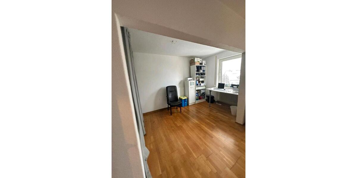 Etagenwohnung Kassel Kirchditmold - 2 Zimmer, 75 m&sup2;, 800&euro; | Angebot:25173692