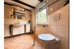 Mehrfamilienhaus, Wohnhaus Körle - 11 Zimmer, 326 m&sup2;, 349.000&euro; | Angebot:27120350