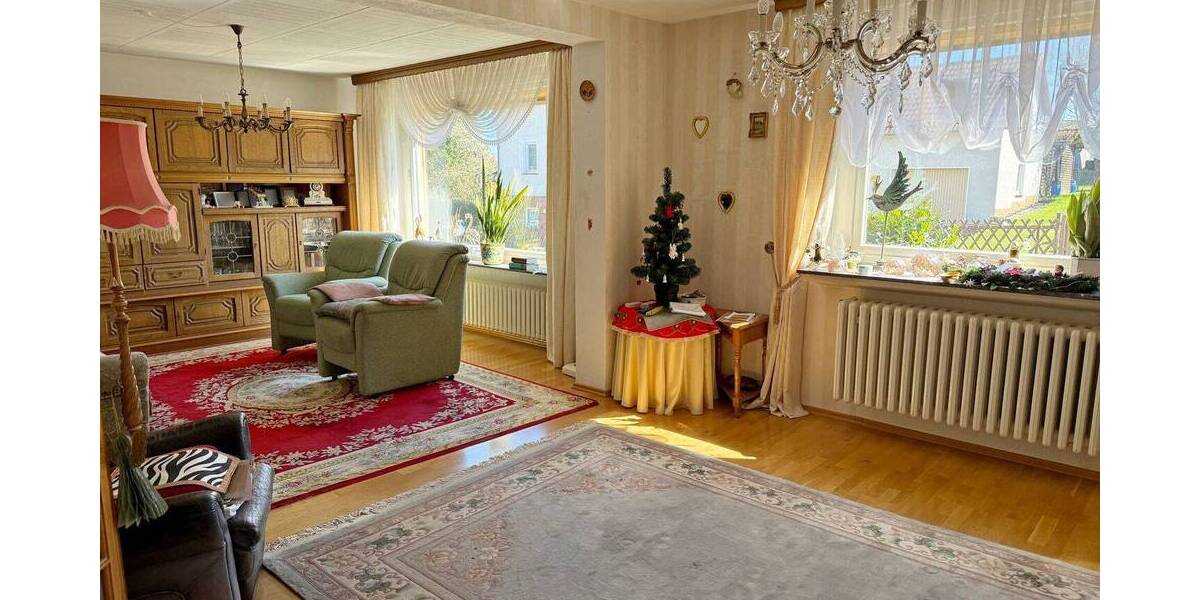 Doppelhaushälfte Ahnatal / Heckershausen Heckershausen - 9 Zimmer, 150 m&sup2;, 269.000&euro; | Angebot:26154923