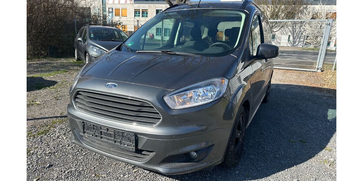Ford Tourneo Courier 110.000 km 7.999 € Kassel 34123