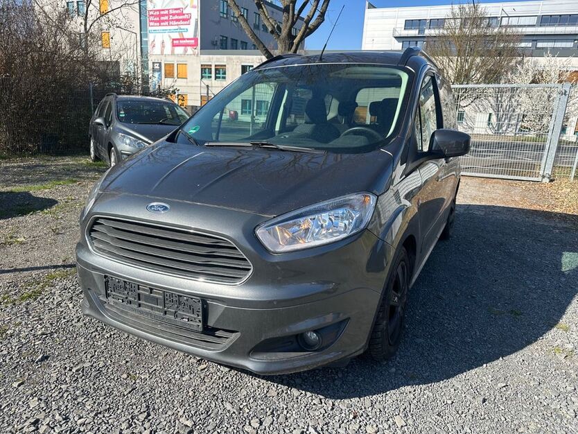 Ford Tourneo Courier 110.000 km 7.999 € Kassel 34123