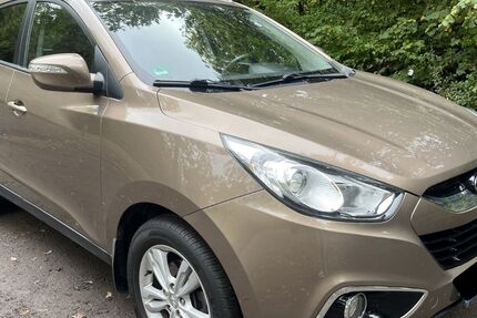 Hyundai ix35 82.000 km 7.900 € Kassel 34121