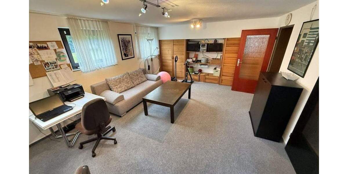 Bungalow in begehrter Wohnlage von Vellmar Stadtgrenze Kassel mit viel Platz und Vollkeller 4 zimmer