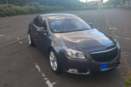 Opel Insignia 76.500 km 10.490 &euro; Kassel 34123