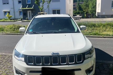 Jeep Compass 68.000 km 18.300 &euro; Kassel 34123