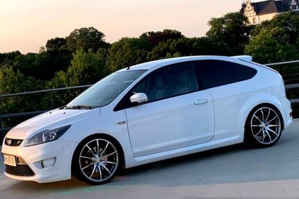 Ford Focus 112.000 km 13.000 € Schauenburg 34270