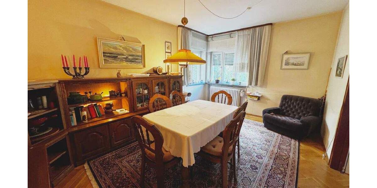 Einfamilienhaus Kassel Oberzwehren - 7 Zimmer, 157 m&sup2;, 310.000&euro; | Angebot:25768989