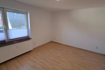 Wohnung Baunatal - 3 Zimmer, 75 m&sup2;, 660&euro; | Angebot:25397650