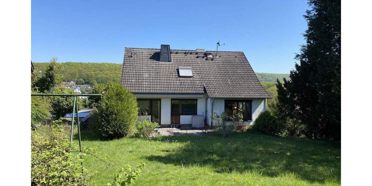 Einfamilienhaus Fuldatal Simmershausen - 9 Zimmer, 190 m&sup2;, 198.000&euro; | Angebot:25674202