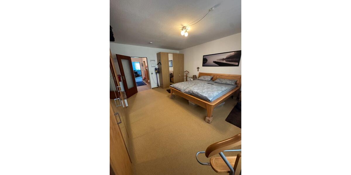 Etagenwohnung Hofgeismar - 3 Zimmer, 93 m&sup2;, 220.000&euro; | Angebot:26738095