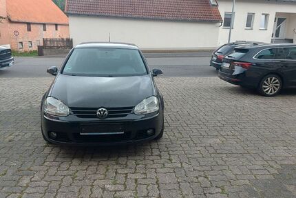 VW Golf 236.000 km 2.999 € Wolfhagen 34466