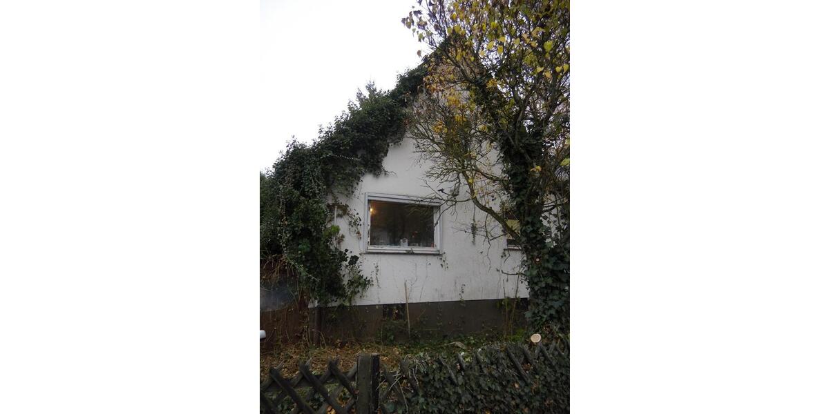 Einfamilienhaus Kaufungen - 6 Zimmer, 120 m&sup2;, 249.000&euro; | Angebot:26249965