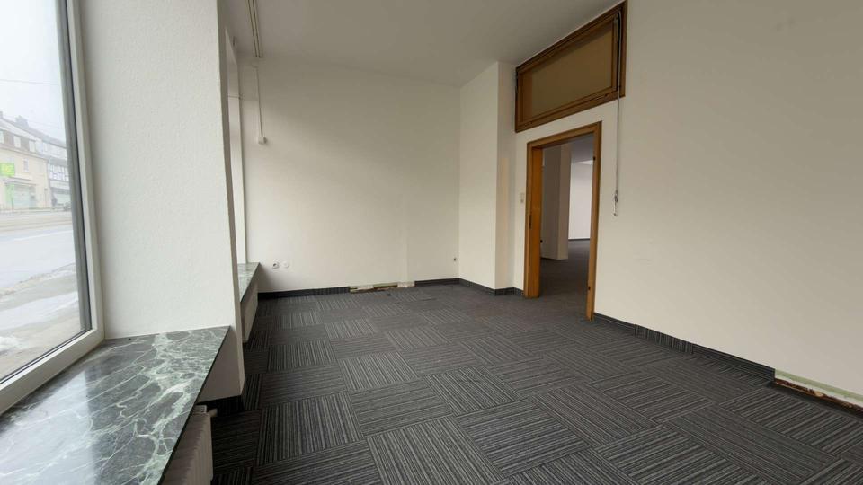 Gewerbeobjekt Kassel Niederzwehren - 1.500&euro; | Angebot:25105051