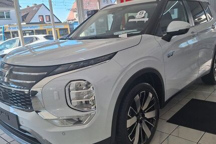 Mitsubishi Plug-in Hybrid Outlander 4.000 km 43.490 &euro; Kassel 34125