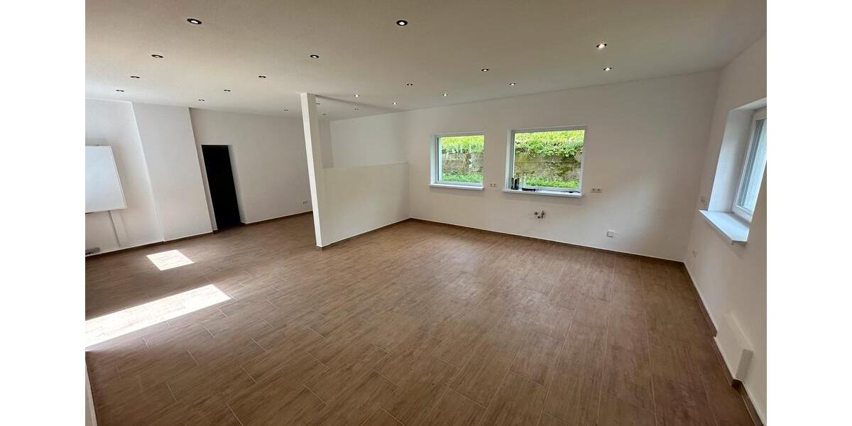 Mehrfamilienhaus, Wohnhaus Kaufungen - 14 Zimmer, 352 m&sup2;, 375.000&euro; | Angebot:26545000