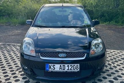Ford Fiesta 227.000 km 1.699 &euro; Baunatal 34225