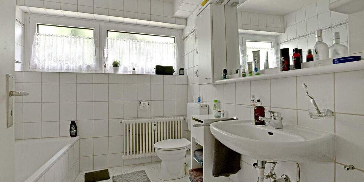 Etagenwohnung Kassel Bad Wilhelmshöhe - 3 Zimmer, 86 m&sup2;, 269.000&euro; | Angebot:25660889