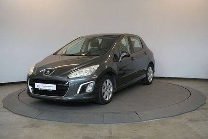 Peugeot 308 76.277 km 4.490 € Kassel 34123