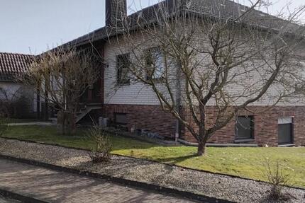 Wohnung Felsberg - 4 Zimmer, 160 m&sup2;, 1.200&euro; | Angebot:25395523