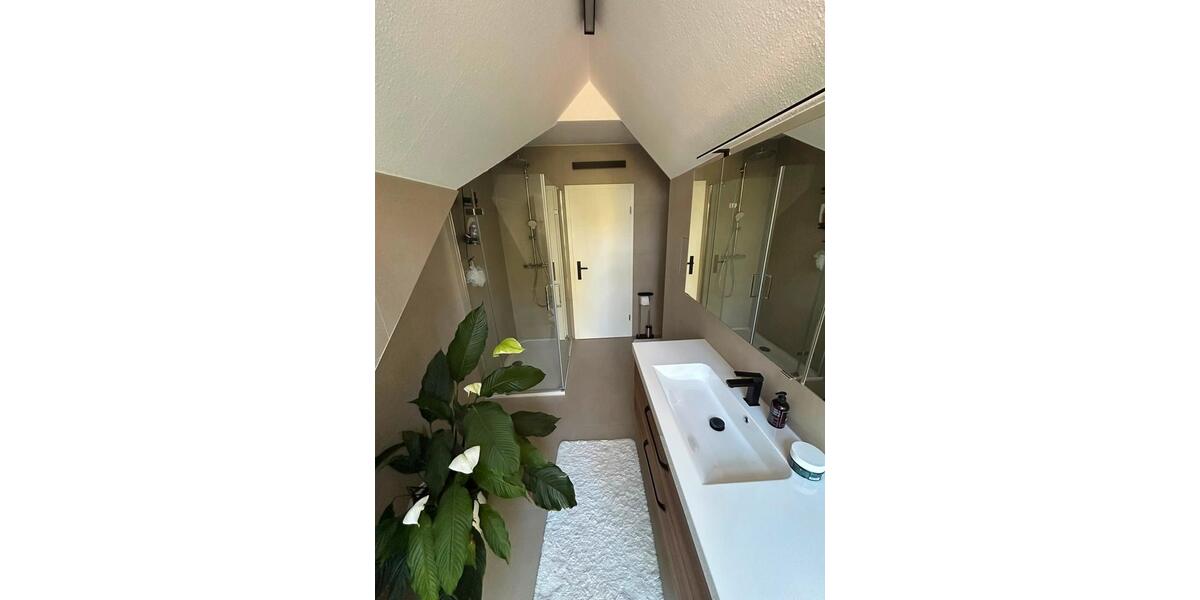 Dachgeschoßwohnung Kaufungen - 2 Zimmer, 68 m&sup2;, 187.000&euro; | Angebot:26932693