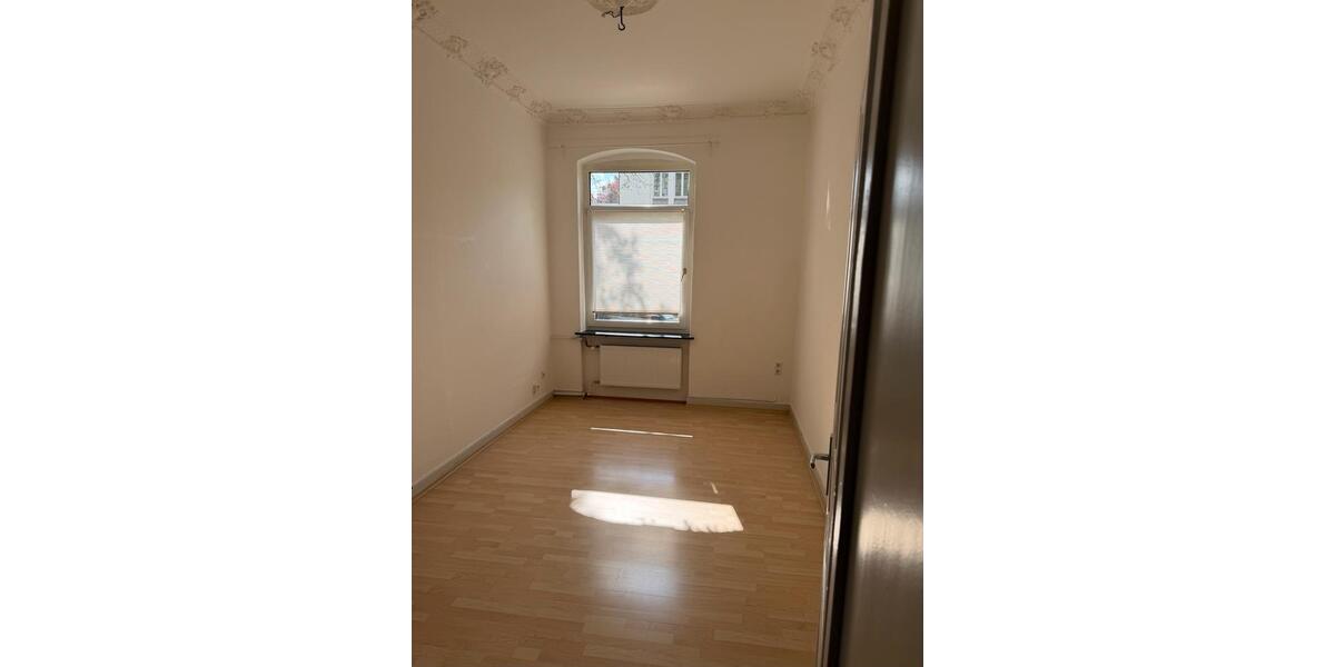 Erdgeschoßwohnung Kassel Bad Wilhelmshöhe - 3 Zimmer, 95 m&sup2;, 1.250&euro; | Angebot:26254497