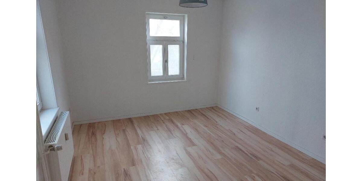 Erdgeschoßwohnung Calden - 4 Zimmer, 100 m&sup2;, 750&euro; | Angebot:26194614