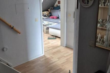 Wohnung Felsberg - 4 Zimmer, 79 m&sup2;, 900&euro; | Angebot:25239514