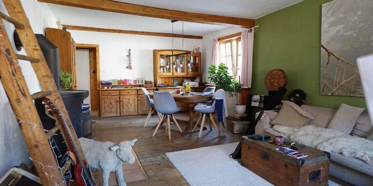 Mehrfamilienhaus, Wohnhaus Baunatal / Kirchbauna Kirchbauna - 7 Zimmer, 154 m&sup2;, 237.000&euro; | Angebot:25727962