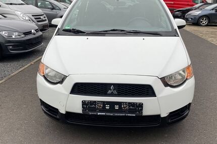 Mitsubishi Colt 99.000 km 5.999 &euro; Kassel 34123