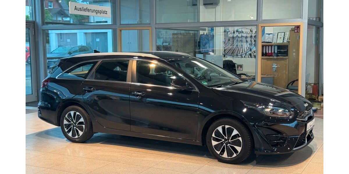 Kia ceed Sportswagon 64.000 km 19.490 &euro; Hessisch Lichtenau 37235