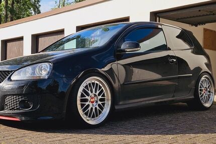 VW Golf 201.180 km 8.700 &euro; Lohfelden 34253
