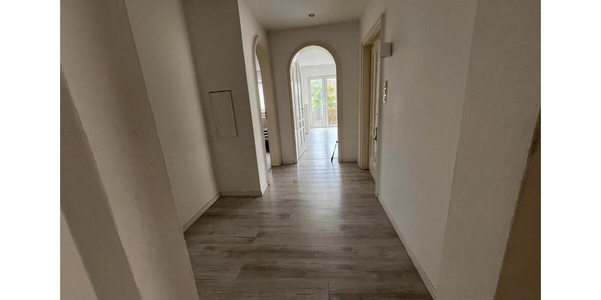 Etagenwohnung Kassel Vorderer Westen - 4 Zimmer, 101 m&sup2;, 325.000&euro; | Angebot:26958579