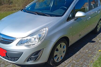 Opel Corsa 190.000 km 3.000 &euro; Körle 34327