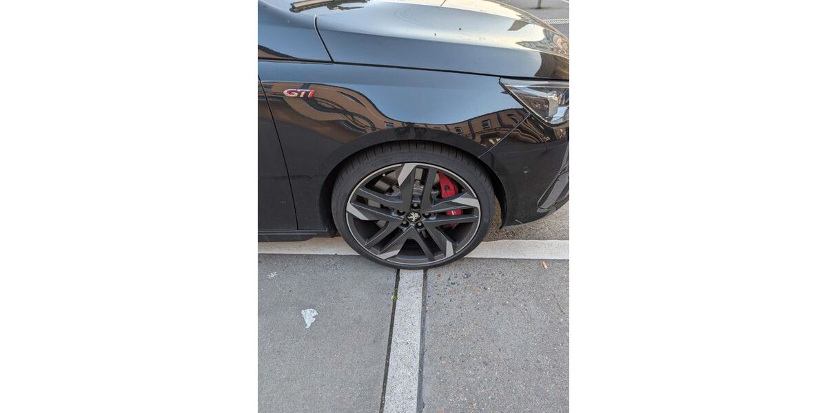 Peugeot 308 61.000 km 21.000 &euro; Kassel 34125
