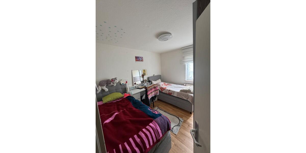 Doppelhaushälfte Kassel Philippinenhof-Warteberg - 10 Zimmer, 176 m&sup2;, 345.000&euro; | Angebot:26879303