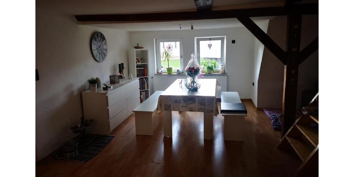 Dachgeschoßwohnung Morschen - 3 Zimmer, 82 m&sup2;, 800&euro; | Angebot:25220154