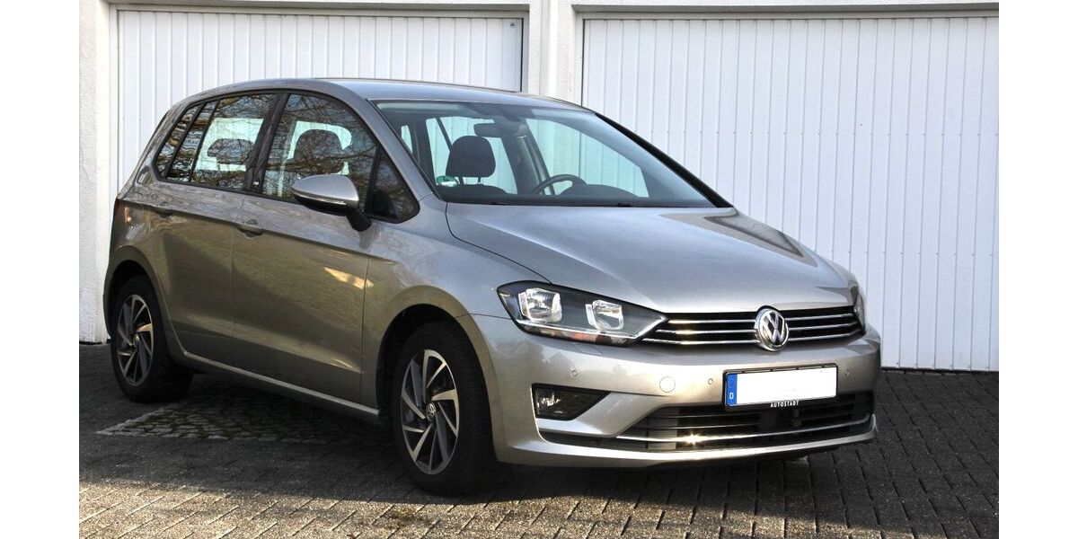 VW Golf Sportsvan 52.600 km 12.500 &euro; Grebenstein 34393