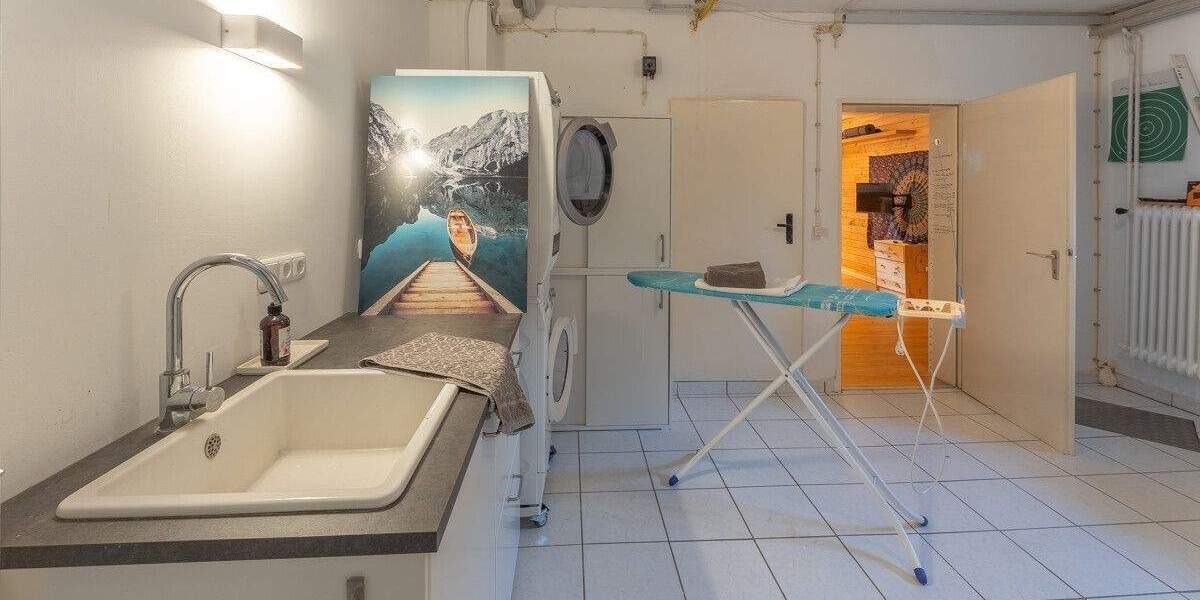 Einfamilienhaus Kassel Nordshausen - 7 Zimmer, 203 m&sup2;, 790.000&euro; | Angebot:25684842