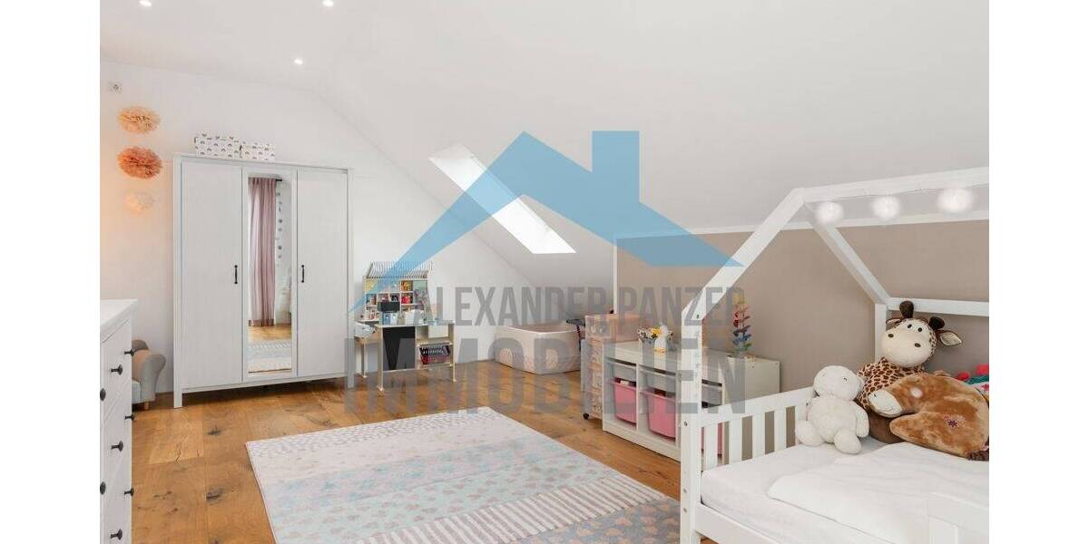 Einfamilienhaus Fritzlar - 5 Zimmer, 220 m&sup2;, 599.500&euro; | Angebot:23983182