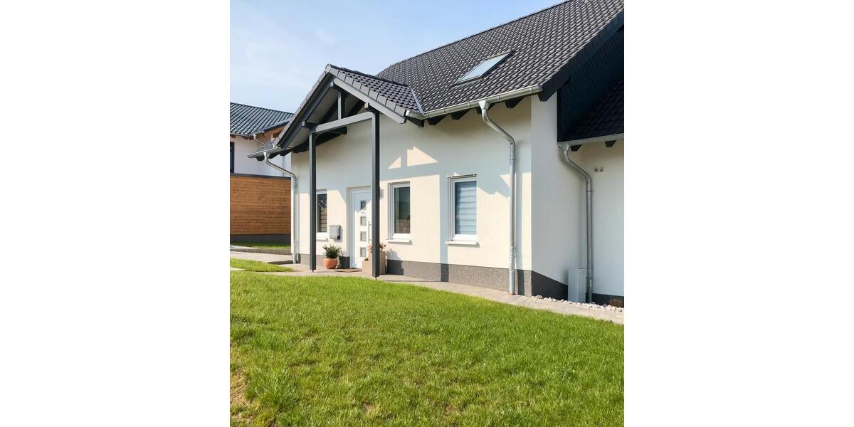 Doppelhaushälfte Habichtswald - 4 Zimmer, 120 m&sup2;, 500.000&euro; | Angebot:26664131