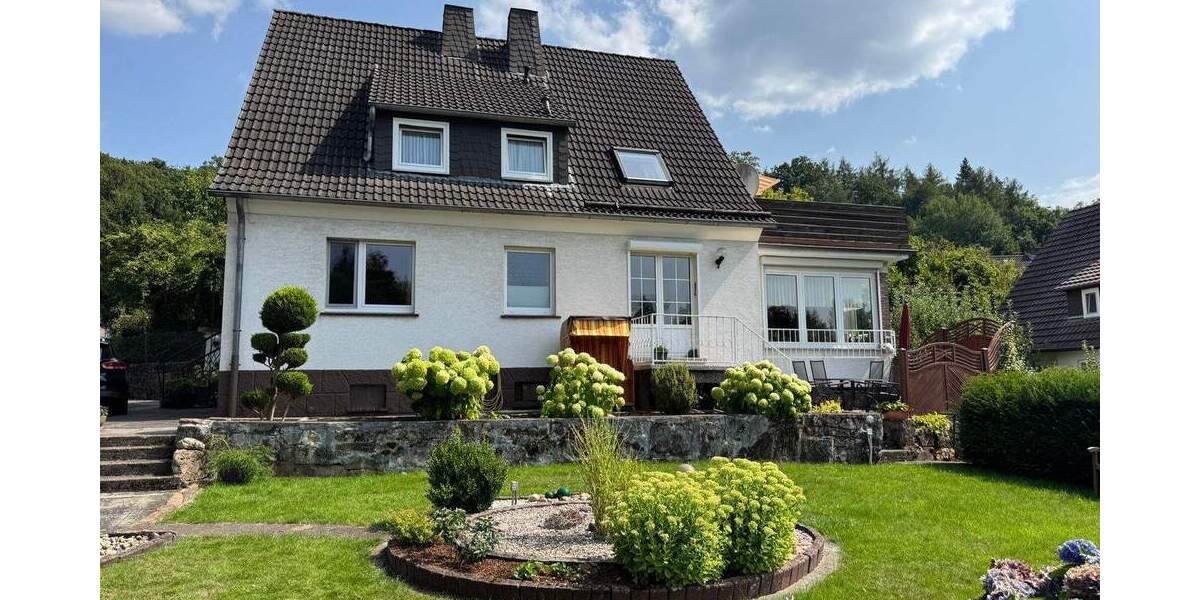 Ihr neues Zuhause: Einfamilienhaus auf Traumgrundstück in Kaufungen 7 zimmer