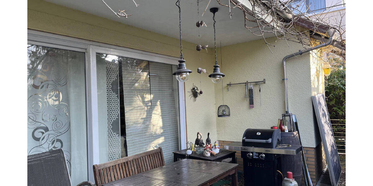 Familienfreundliches Ein- bis Zweifamilienhaus mit Südgarten am Brasselsberg 6 zimmer