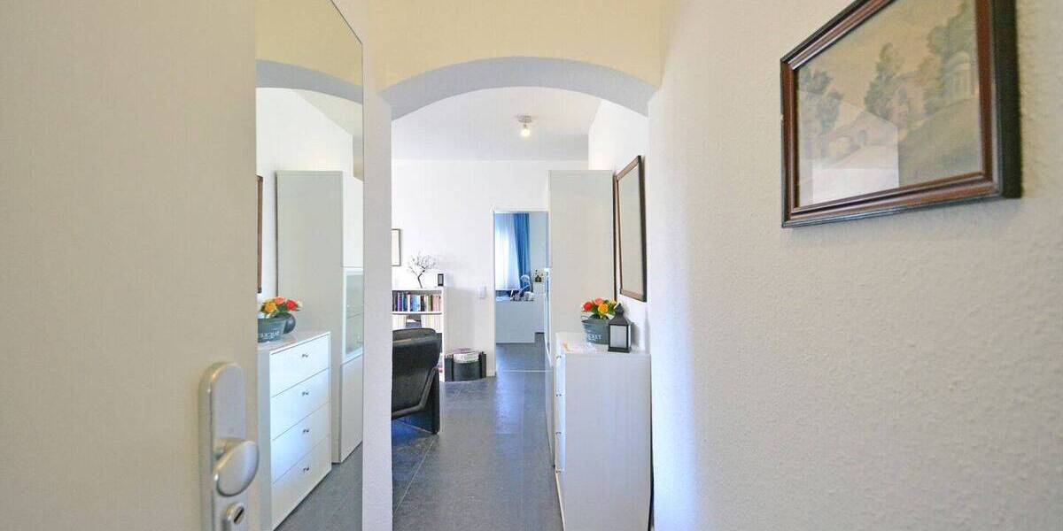 Etagenwohnung Kassel / Wilhelmshöhe Bad Wilhelmshöhe - 2 Zimmer, 76 m&sup2;, 225.000&euro; | Angebot:26204533