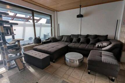 Haus Calden - 6 Zimmer, 131 m&sup2;, 215.000&euro; | Angebot:27542544