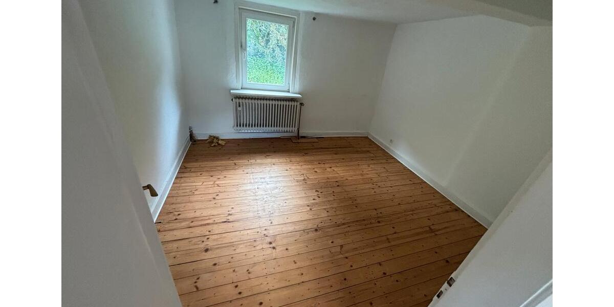 Einfamilienhaus Witzenhausen Blickershausen - 8 Zimmer, 180 m&sup2;, 150.000&euro; | Angebot:26824187