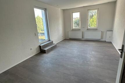 Wohnung Kassel Bettenhausen - 1 Zimmer, 140 m&sup2;, 1.500&euro; | Angebot:25239283