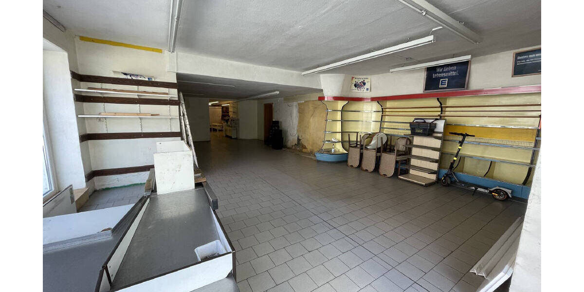 Vielseitiges Wohn- und Geschäftshaus in ruhiger Lage von Hofgeismar-Hümme! 7 zimmer