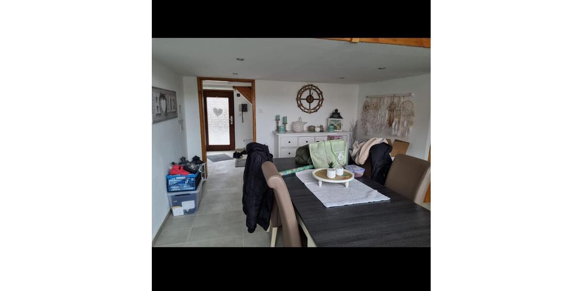 Etagenwohnung Hofgeismar - 8 Zimmer, 170 m&sup2;, 1.000&euro; | Angebot:26491609