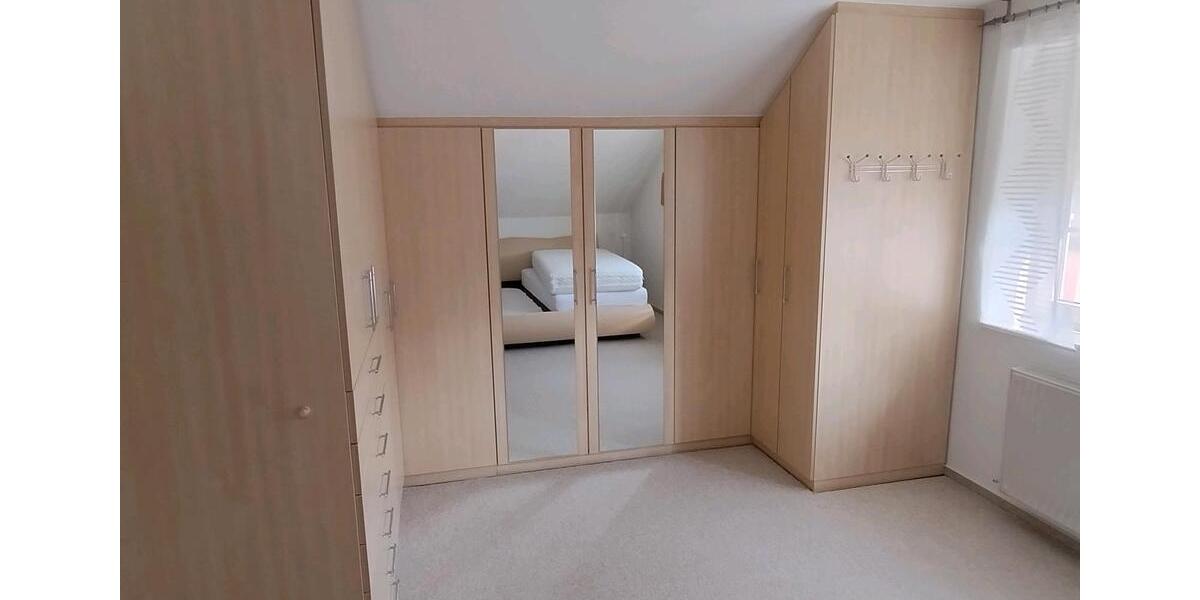 Einfamilienhaus Lohfelden - 4 Zimmer, 111 m&sup2;, 299.000&euro; | Angebot:27002299