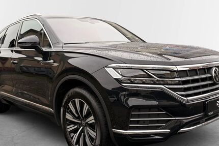 VW Touareg 99.571 km 47.950 &euro; Kassel 34117